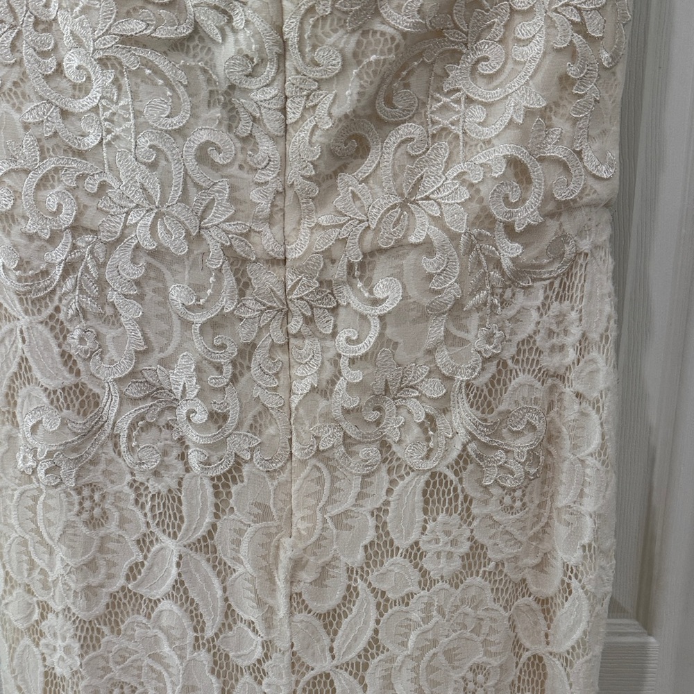 NWT Elegant Cream Lace Gown NWT Rosemore Couture “Engaging You” - Picture 5 of 11